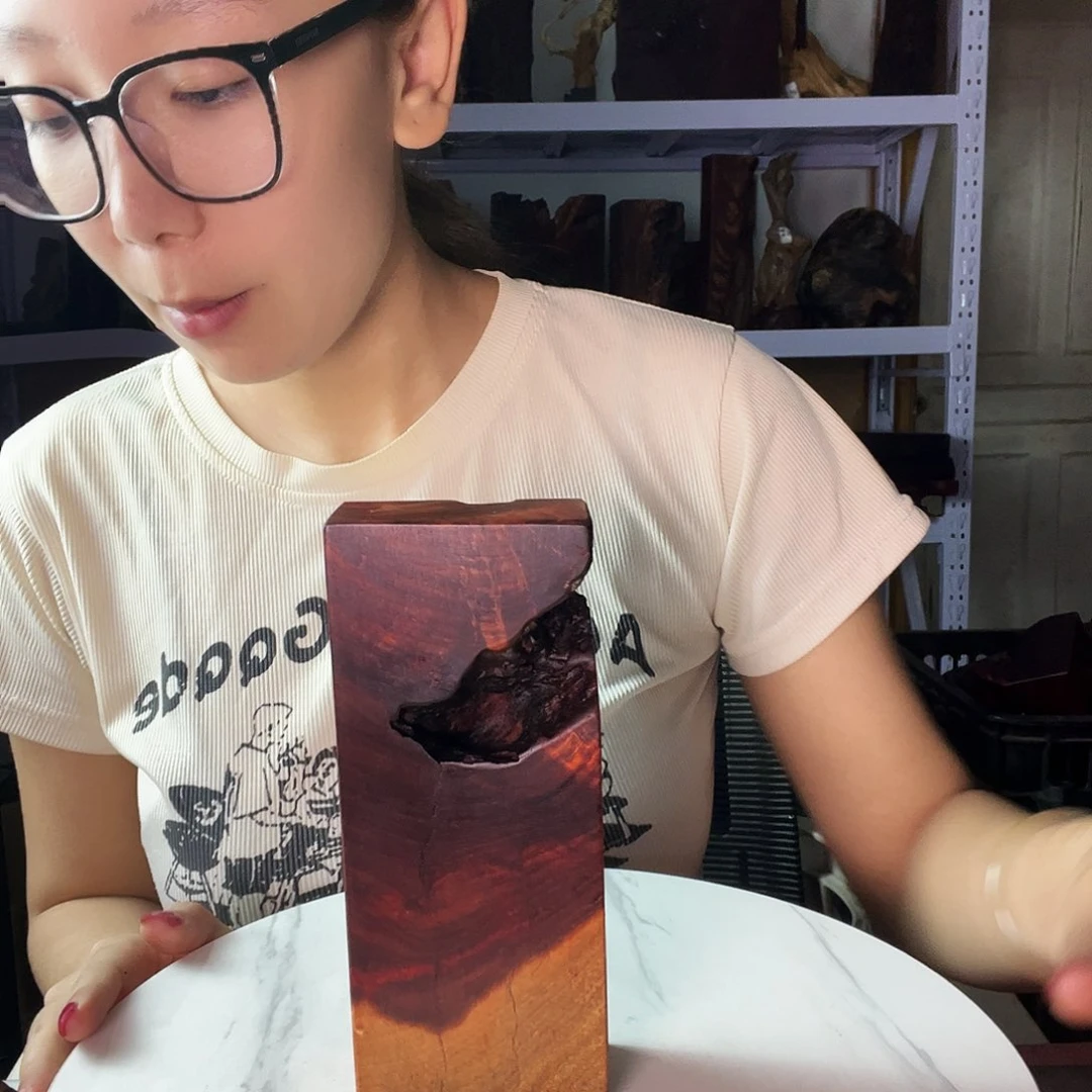 紫檀木类端景台金*