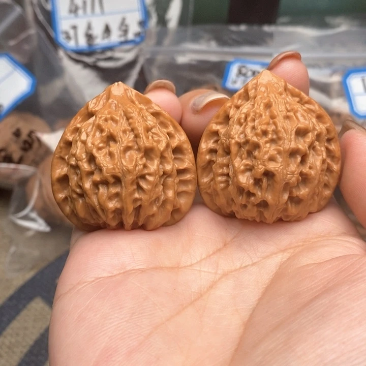 猴头核桃吊坠110号全品金牛37