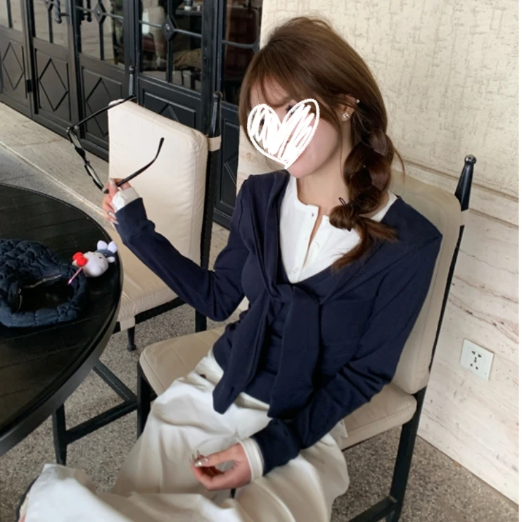 韩系气质氛围感蓝色假两件长袖T恤女春季设计感修身内搭打底上衣