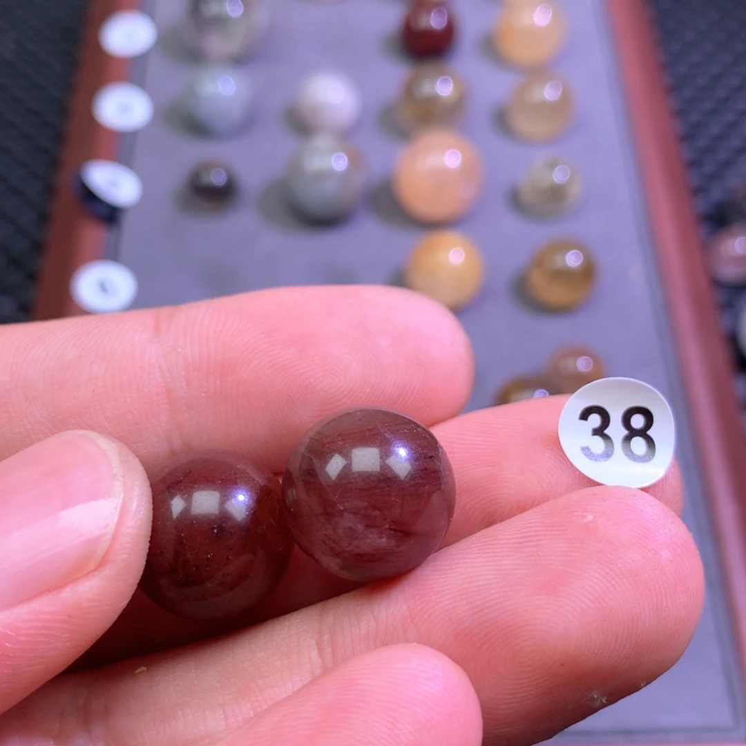 未镶嵌颈饰水晶三****