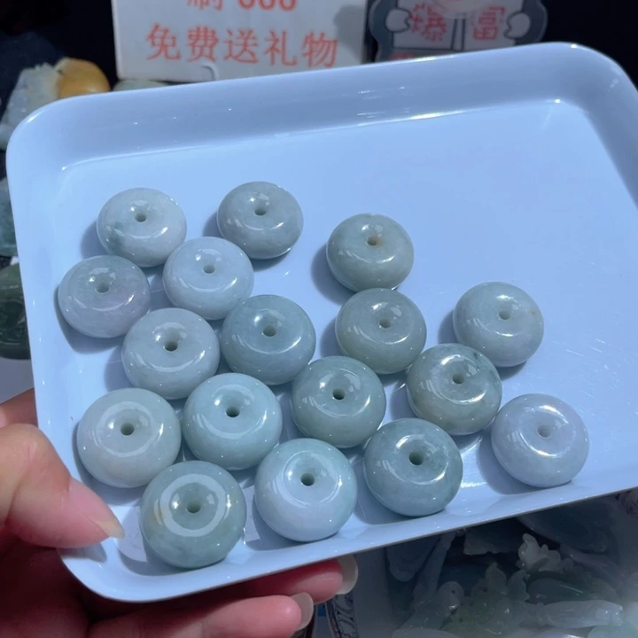 翡翠未镶嵌吊坠(赠链)多样性发其一