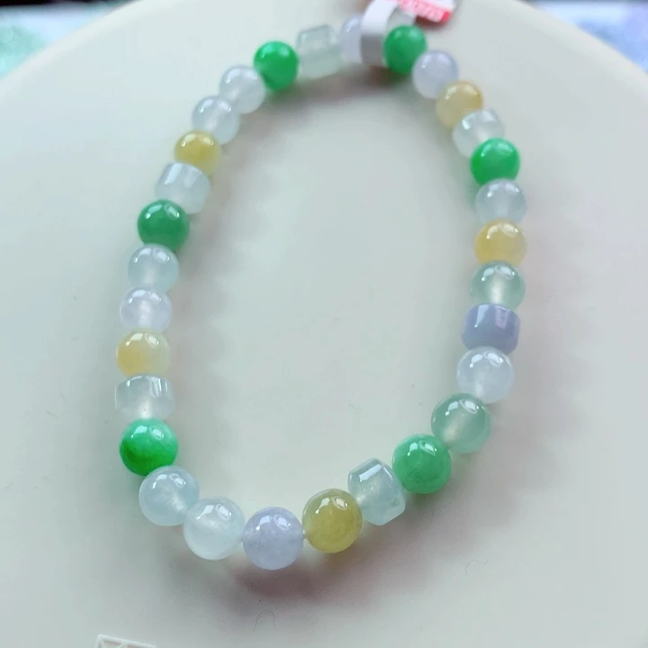 翡翠未镶嵌手链卡5.8