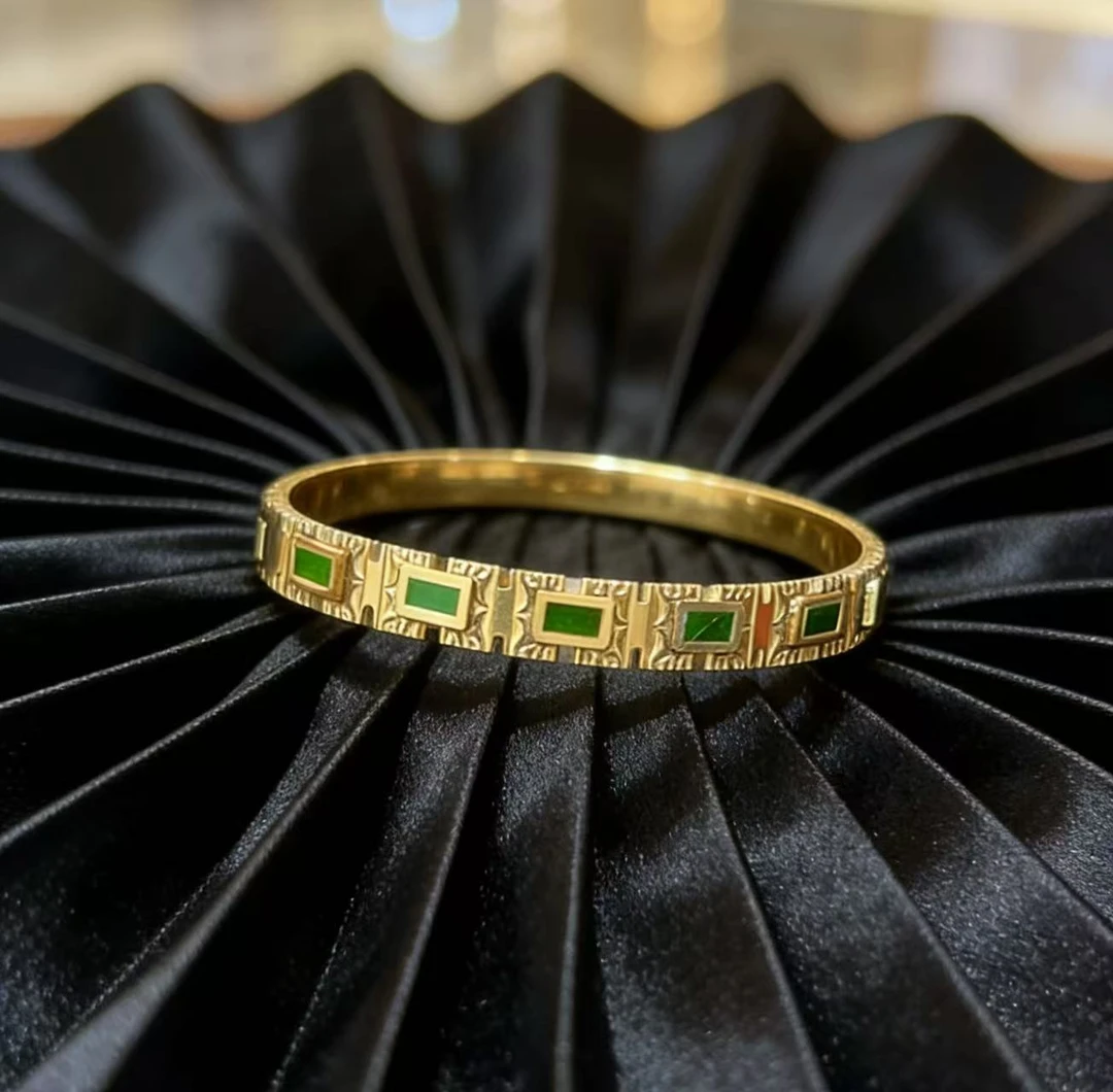 【宠粉福利】天然缅甸A货翡翠 手镯 多样性发一