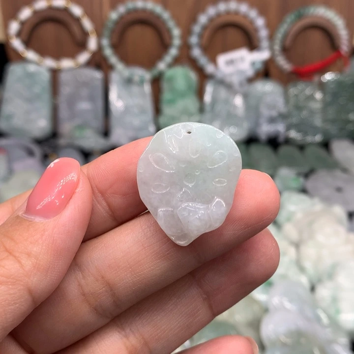 颈饰未镶嵌翡翠11