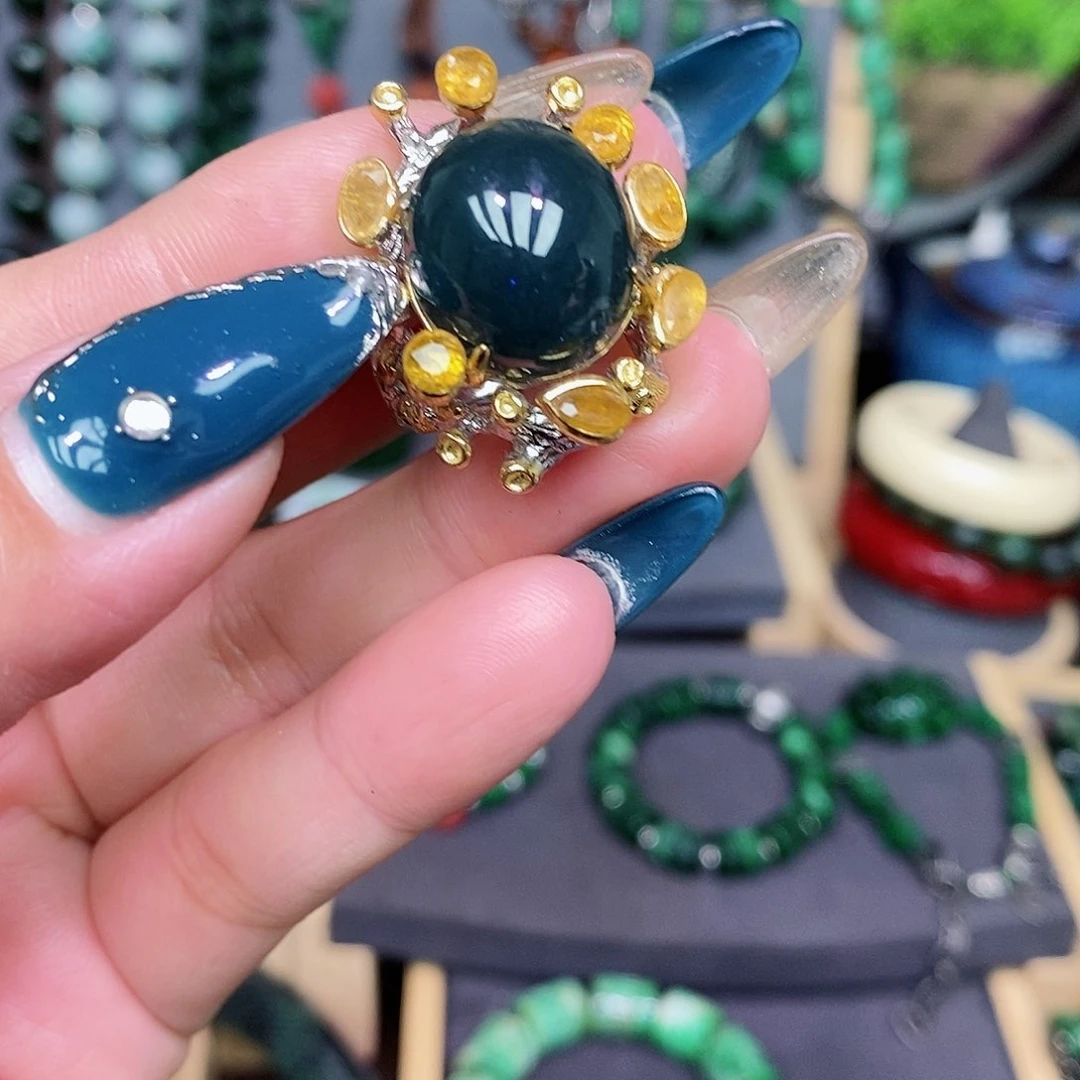 翡翠戒指银S925镶嵌漂亮美眉