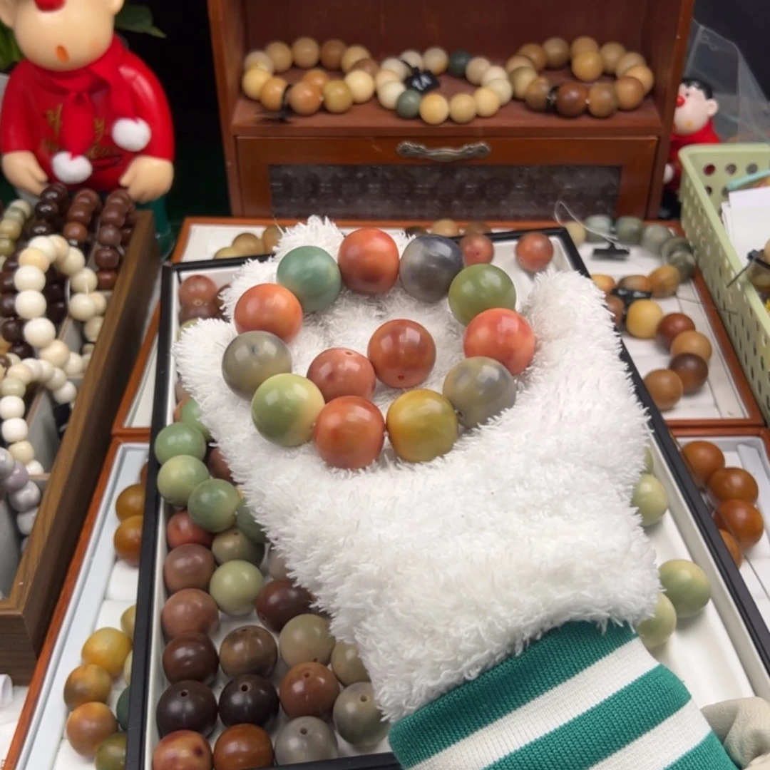 菩提根/象牙果手串慕****?内蒙小姐姐卡23微瑕不退换干磨