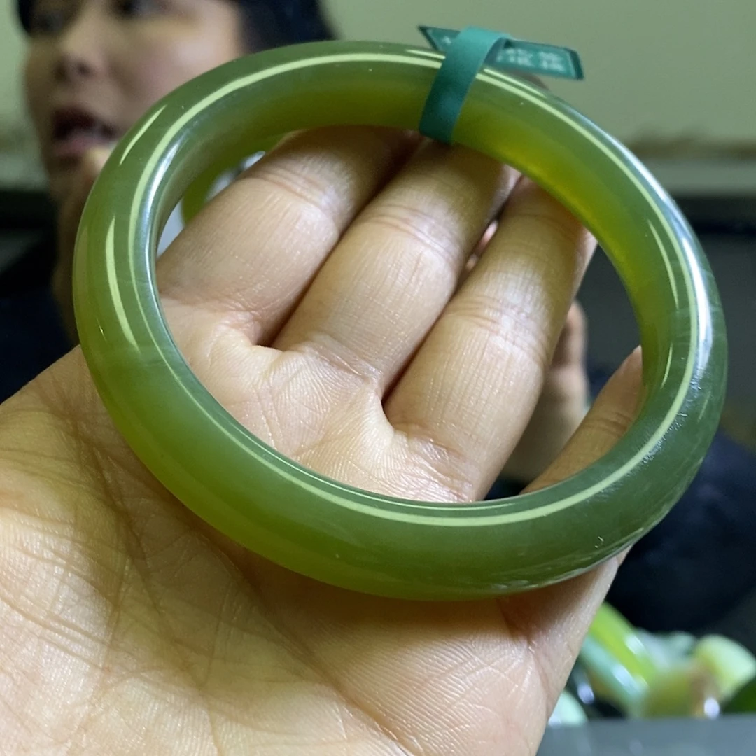 岫玉未镶嵌手镯65-64口径