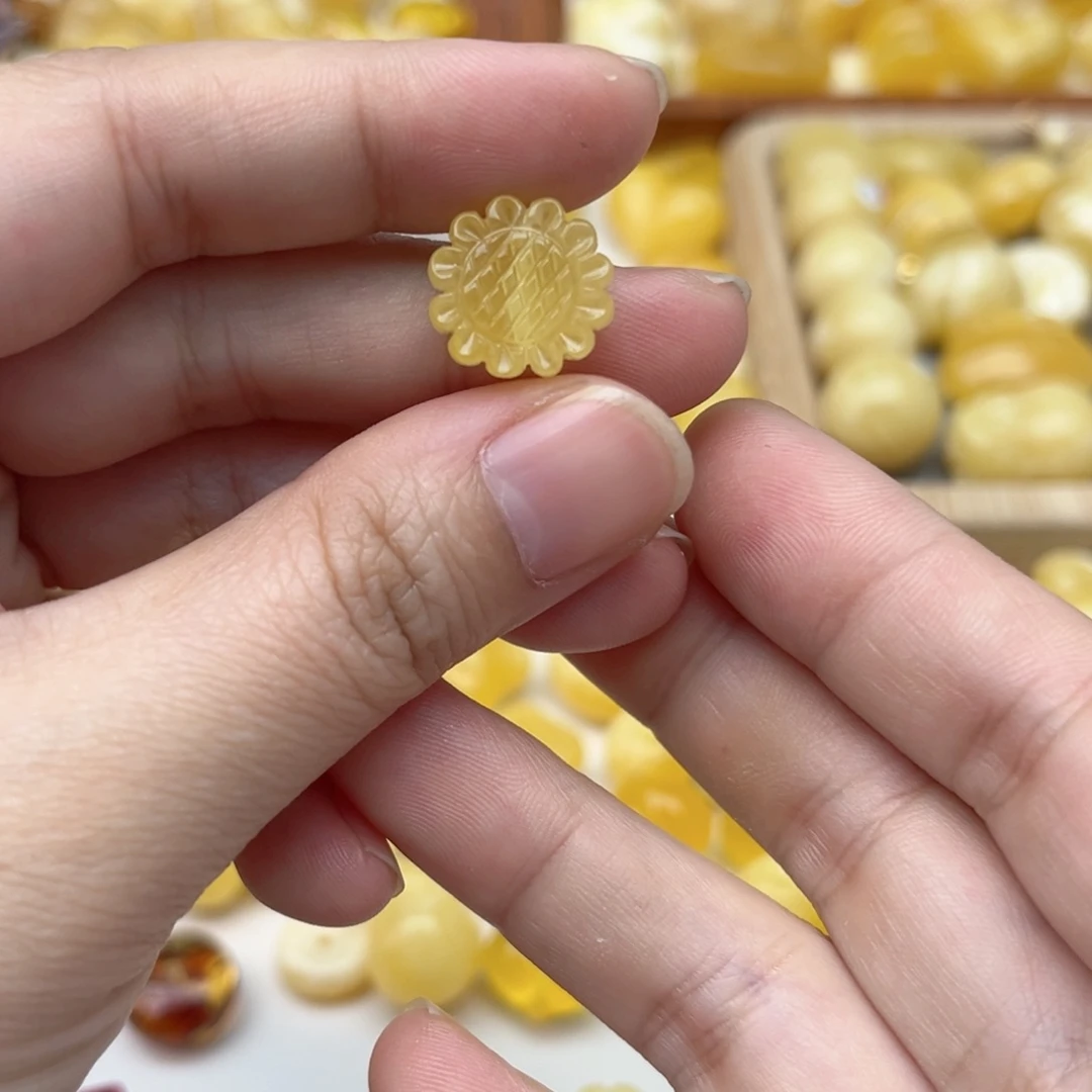 裸石蜜蜡未镶嵌天然