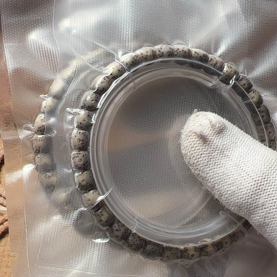 柏香籽/百香籽吊坠H****?