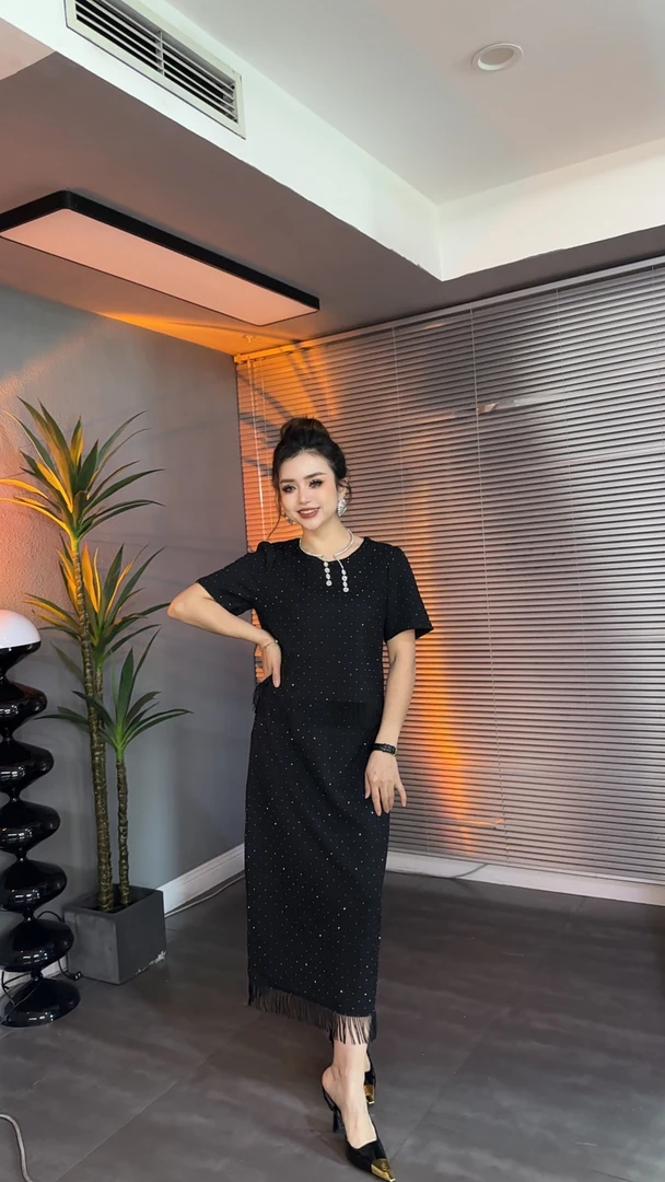 「轻奢款」2522满钻流苏套装（短袖显瘦气质休闲夏季国风针织黑色）