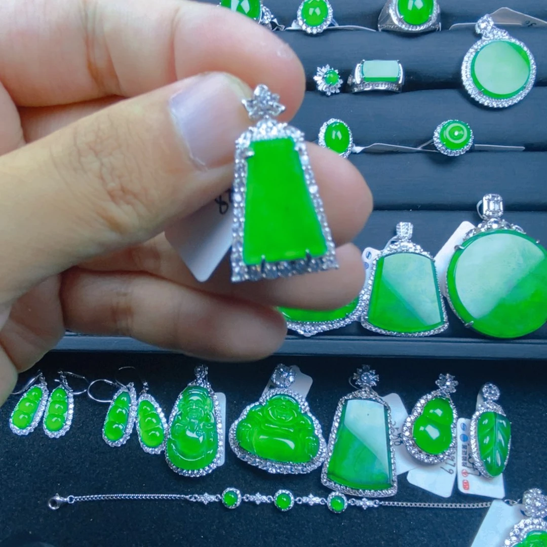 翡翠银S925镶嵌颈饰