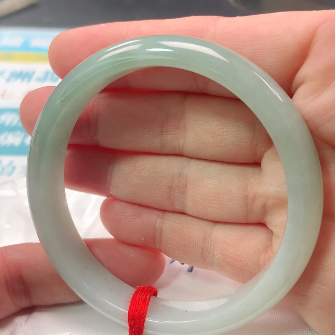 翡翠手镯未镶嵌1022号