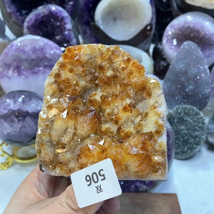 水晶大型摆件（非配饰）未镶嵌