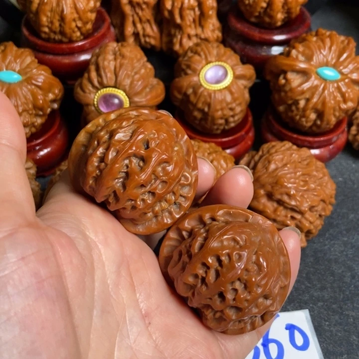 文玩核桃把件41宫灯660
