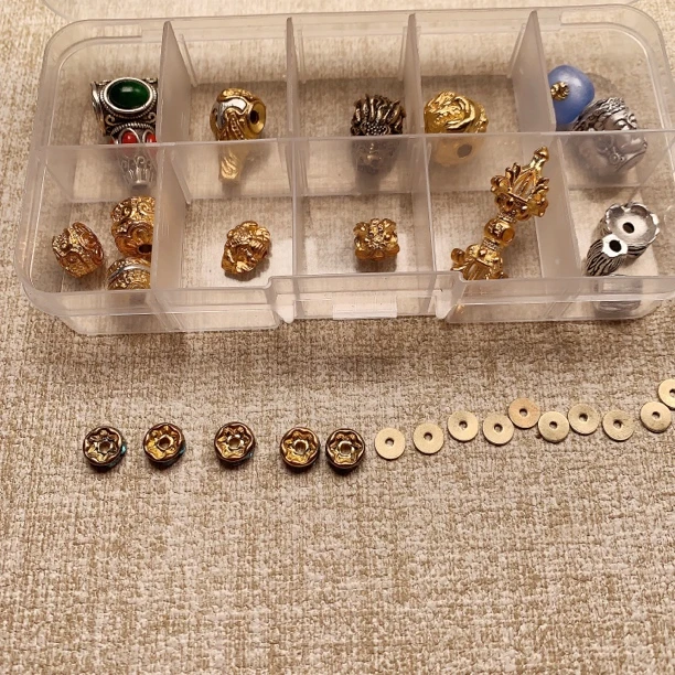 500号新品配饰套盒，三通，顶珠，腰珠，隔片➕盒子