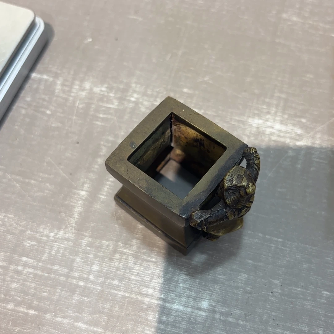 碰***猫非常喜欢这个瓷器