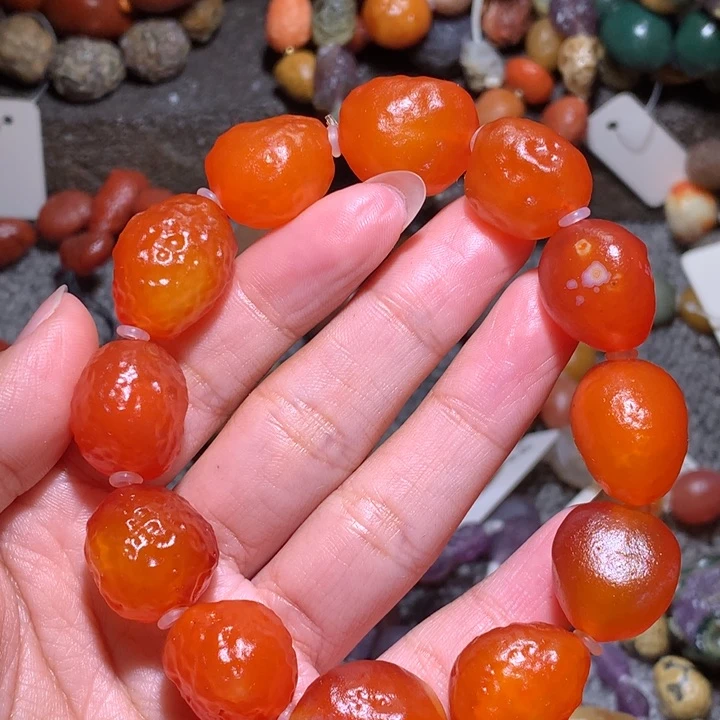 筋脉纹路清晰可见