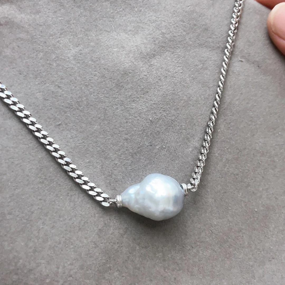 银S925镶嵌海水珍珠颈饰
