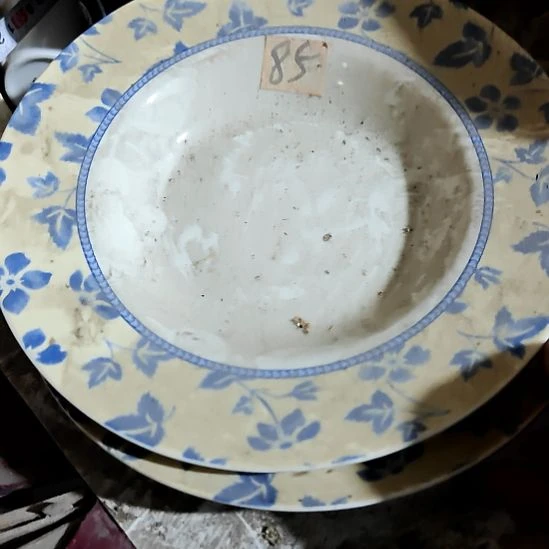 摆件陶瓷盘子碗啥都有3个