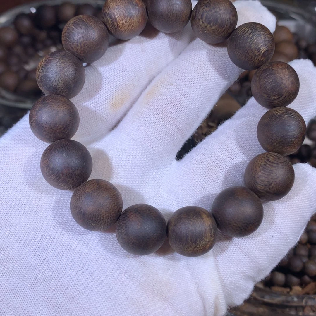 沉香手串?***惮沉香手串