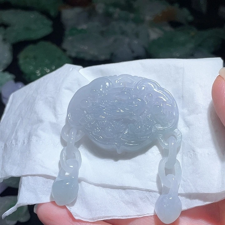 颈饰未镶嵌翡翠天