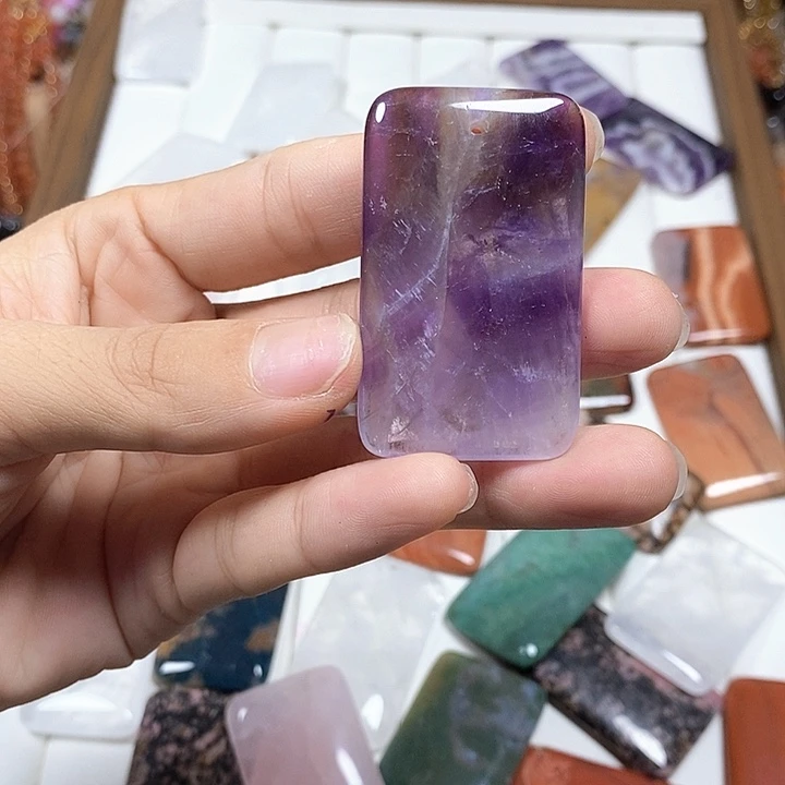 杨***蝠玛瑙/玉髓未镶嵌珠宝半成品