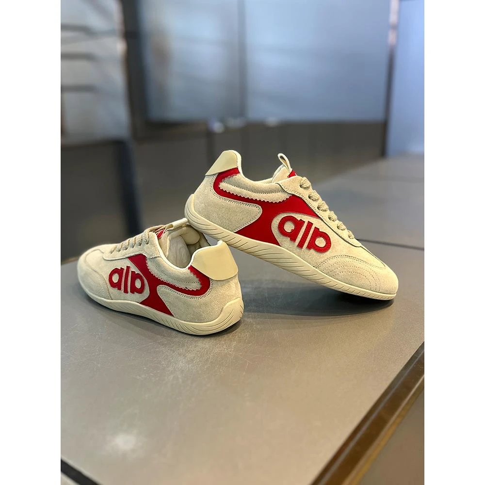 DMXUXM『设计风』轻松搭配~匠心制作~新款百搭软底休闲轻便运动鞋男