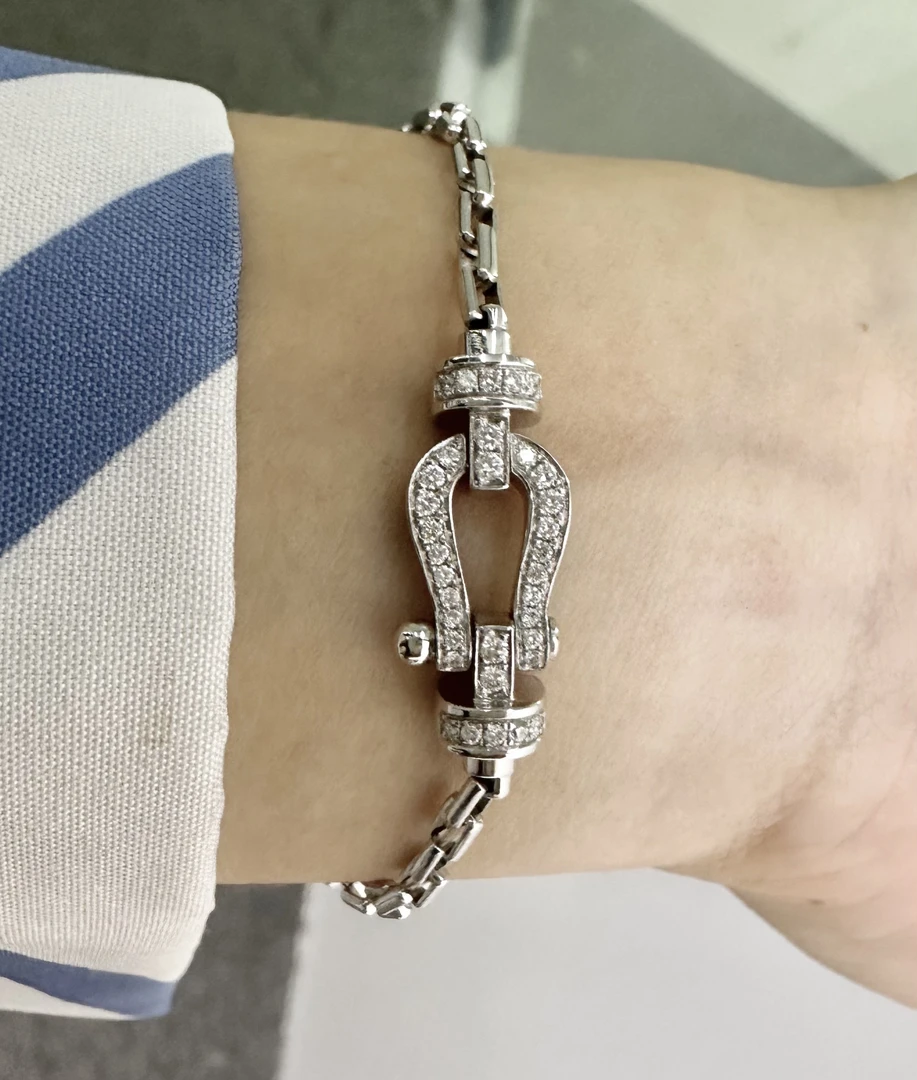 18k金钻石中号马蹄手链钻石