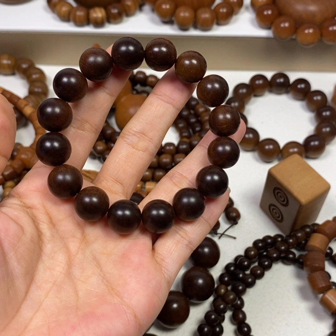 佐***）檀香木老山檀香1.3沉水焦糖奶香