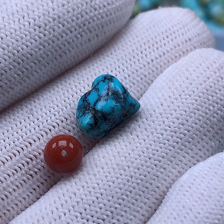 南红玛瑙未镶嵌珠宝奇石