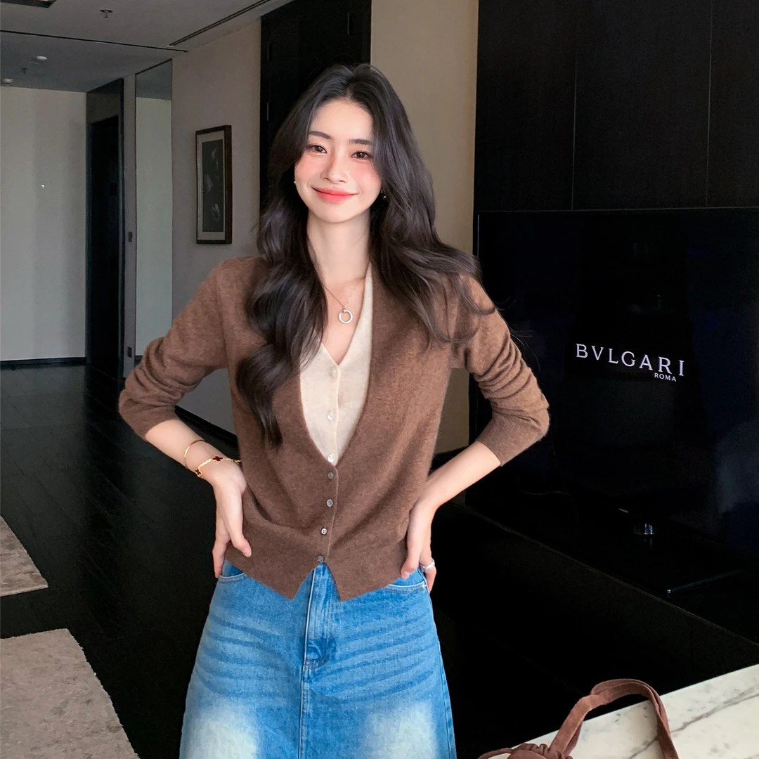 萌萌家/复古收藏家假两件羊绒衫V领针织开衫宽松气质拼接外套女