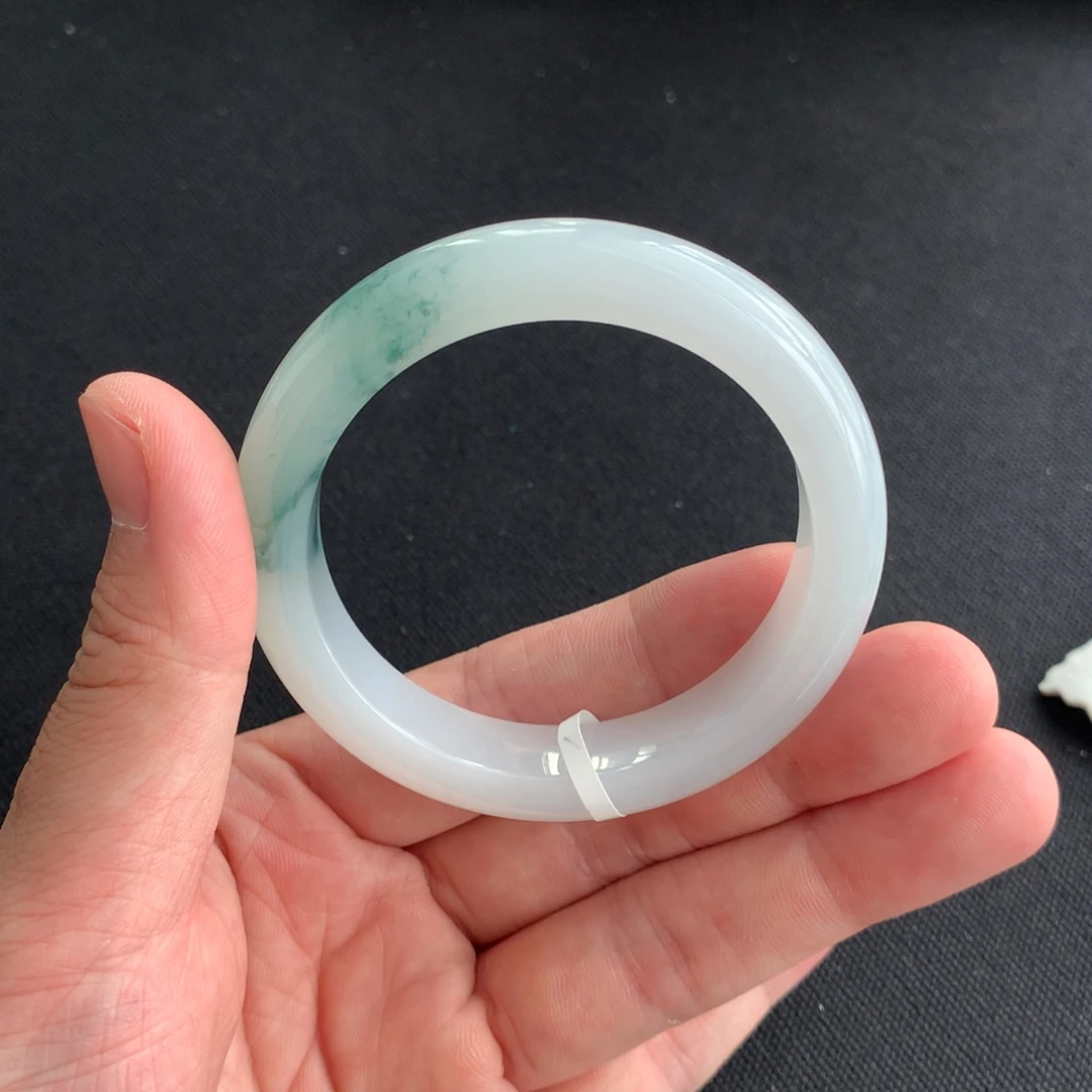 翡翠未镶嵌手镯圈口5455