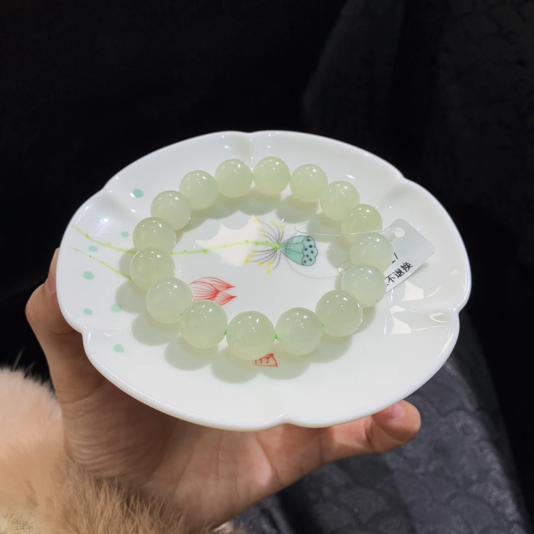 和田玉高冰底起荧光晴水卡12