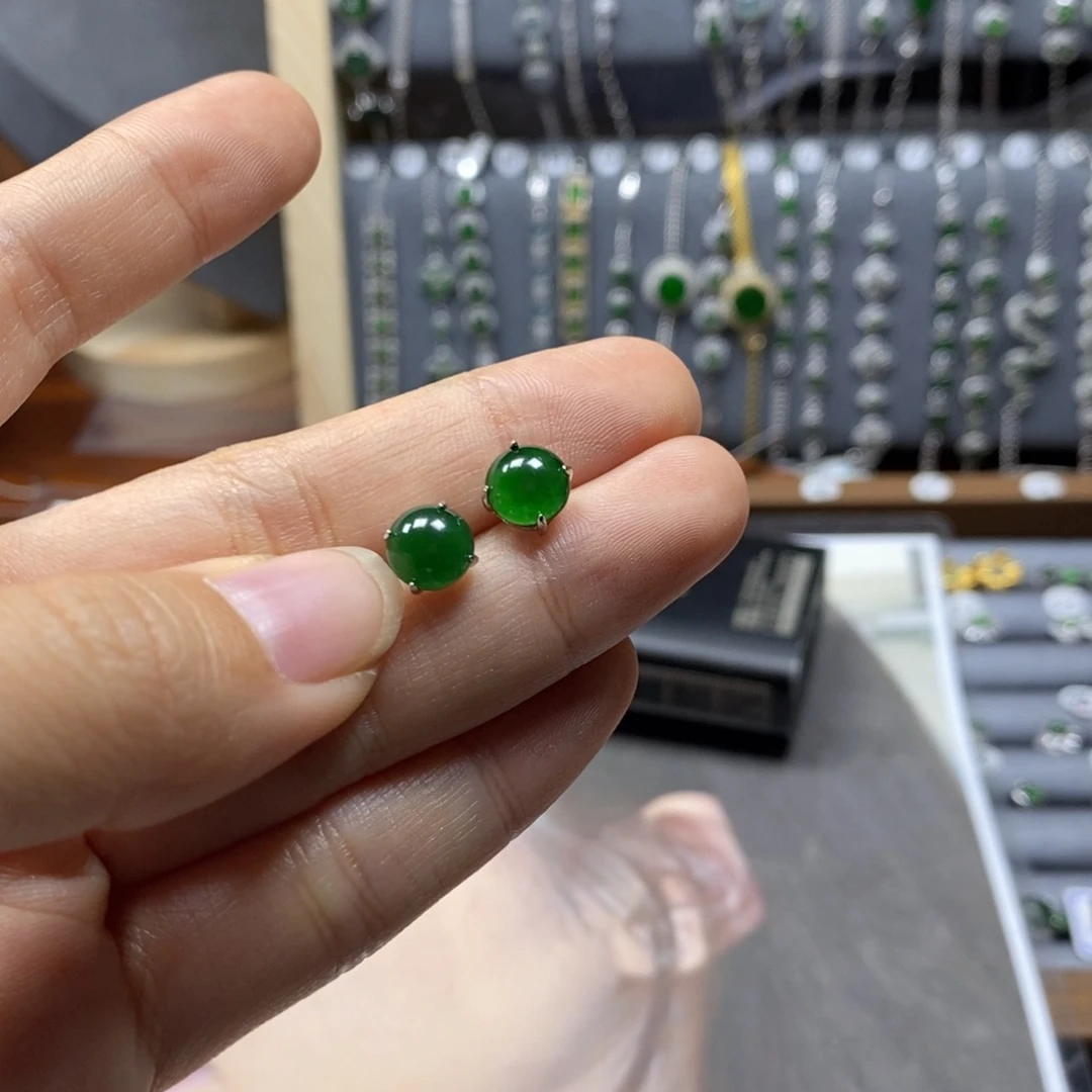 翡翠颈饰银S925镶嵌一****✿翡翠耳钉