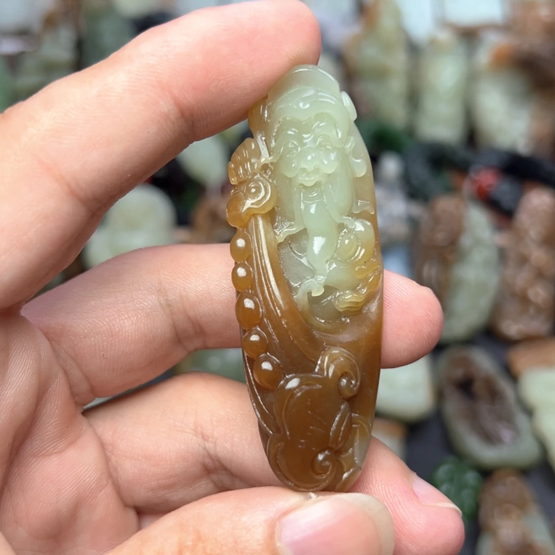 和田玉未镶嵌挂件