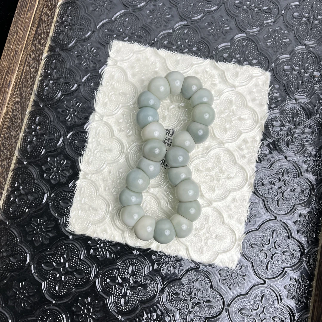 冰萃月光14mm 菩提根海盐浅蓝灰蒜瓣单圈 CS011-2716