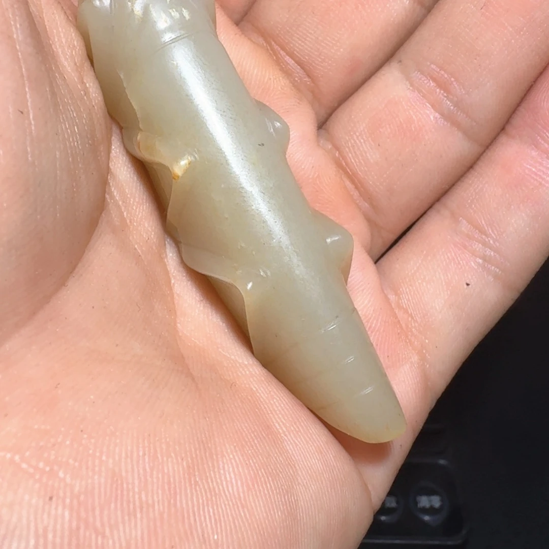 和田玉（糖玉）未镶嵌颈饰荣**威