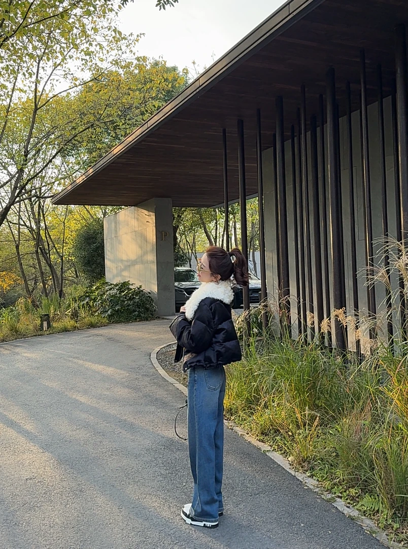 【大静静】“雪花鹅服”高级时髦感皮毛一体桑蚕丝新国标90鹅绒服