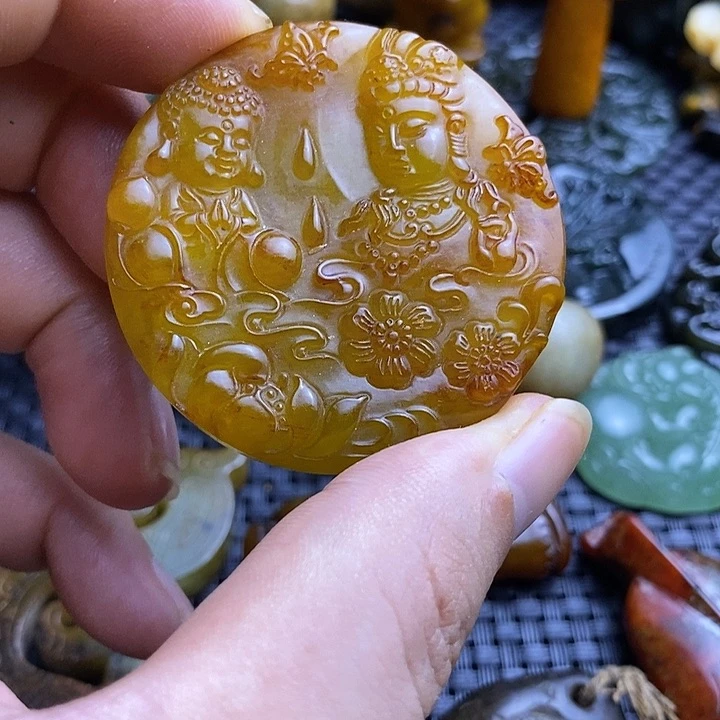 蛇纹石玉未镶嵌颈饰
