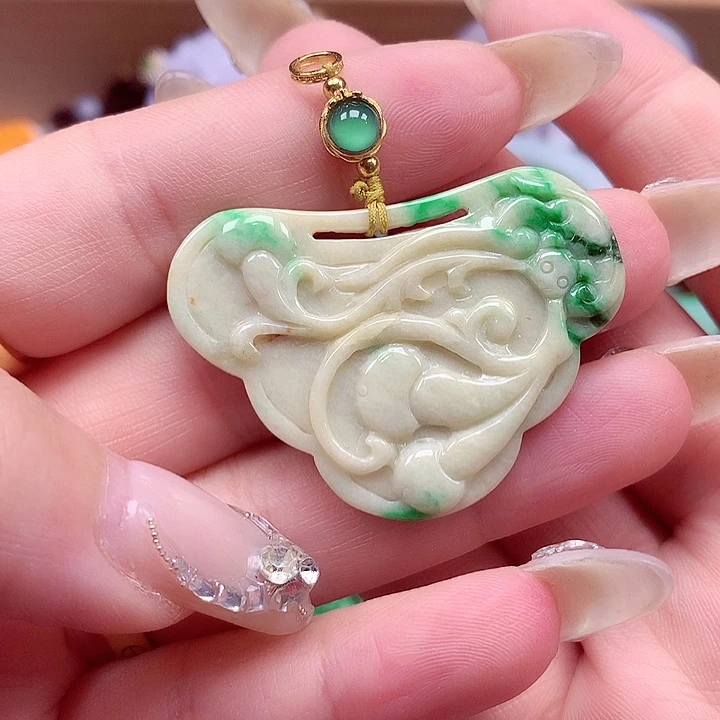 颈饰未镶嵌翡翠翡翠
