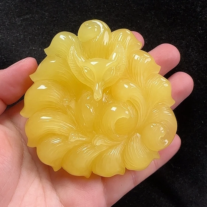 蜜蜡未镶嵌珠宝奇石