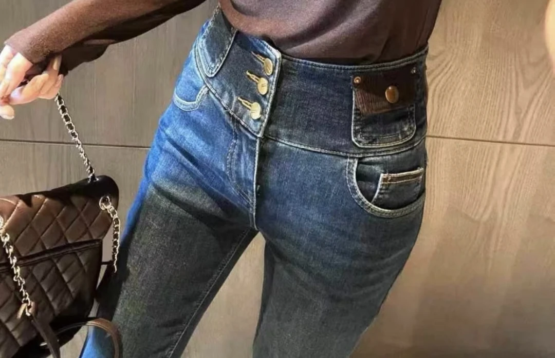 深圳MMOUHUO新款高腰显瘦百搭抓绒牛仔小脚裤