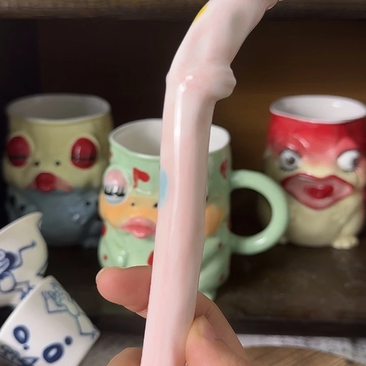 粉色青蛙吸管可爱