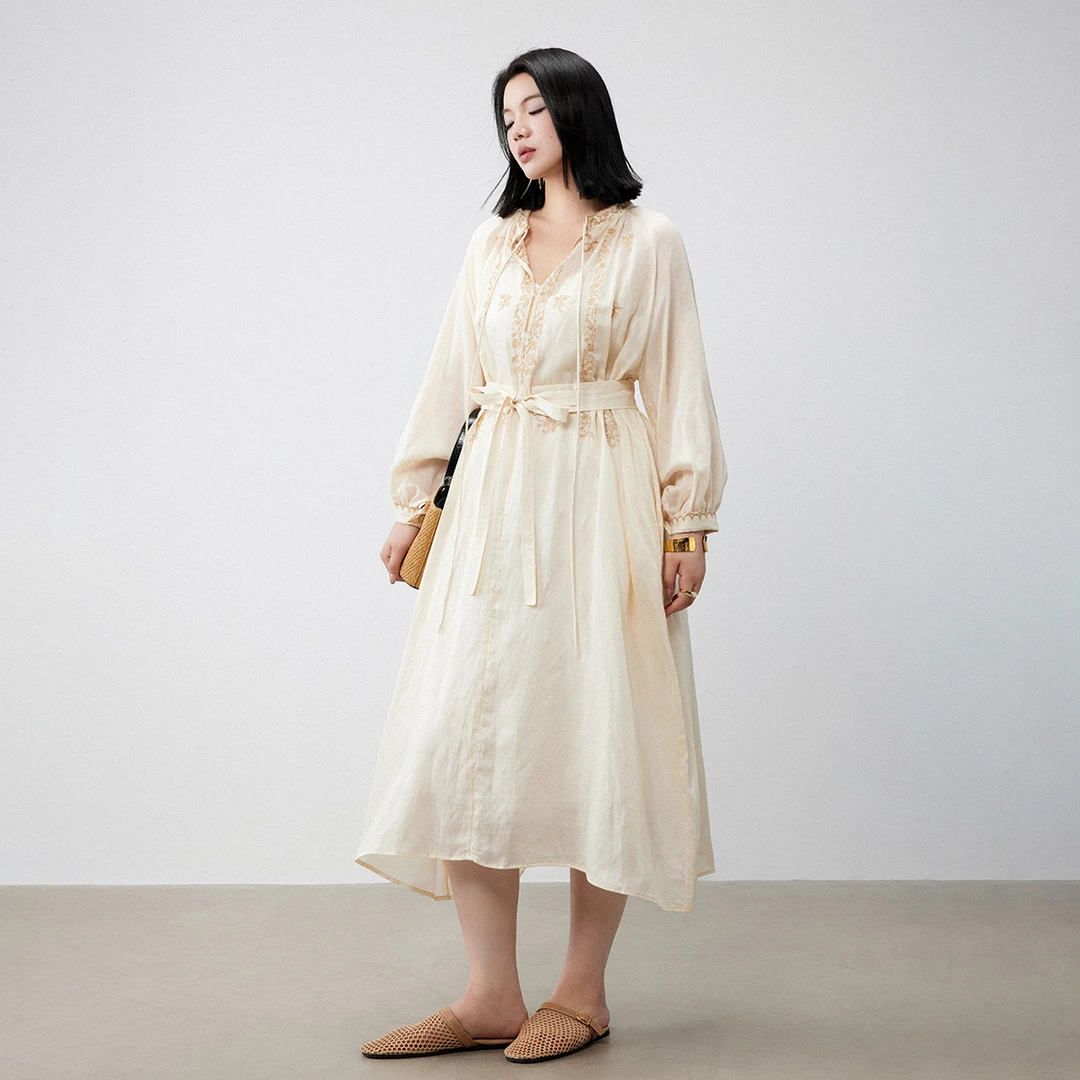 PLUSMALL 浮花云岫 混纺轻盈舒爽度假风绣花连衣裙PLUS2503035