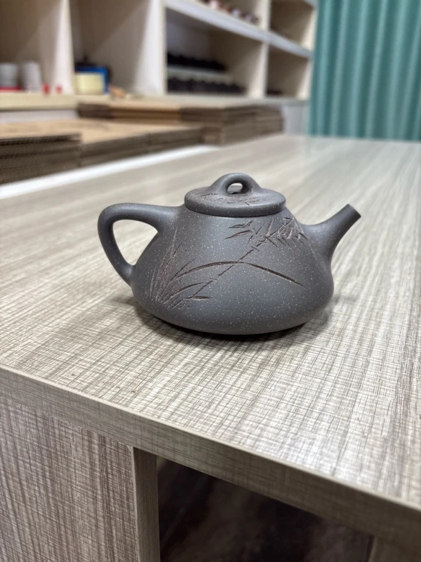 宜兴牛盖紫砂茶壶紫砂壶青灰泥手制茶具220cc黄金容量艺术品