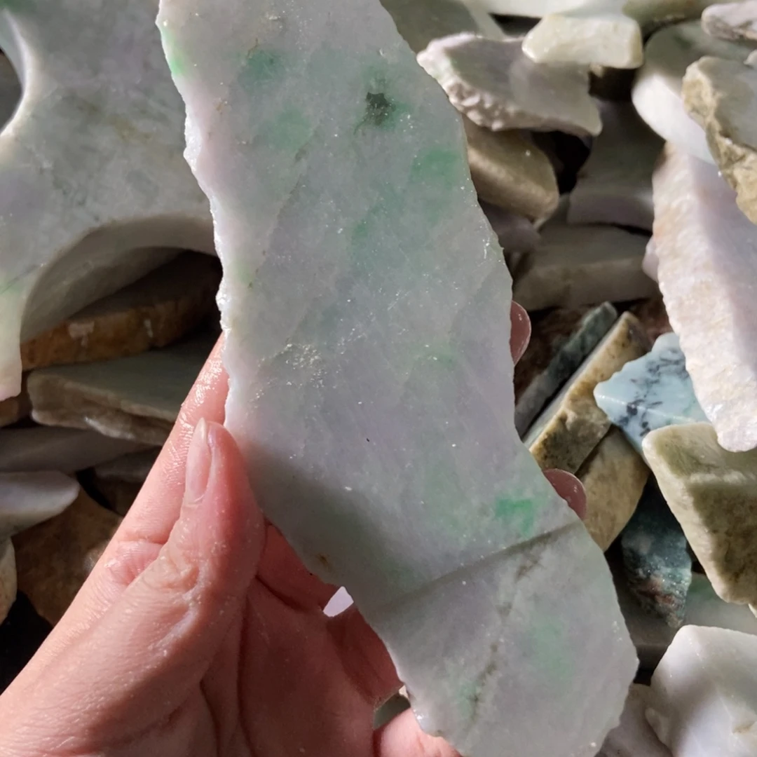 翡翠挂件未镶嵌天然翡翠