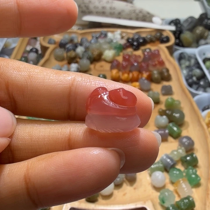 ღ***࿐和田玉未镶嵌珠宝半成品