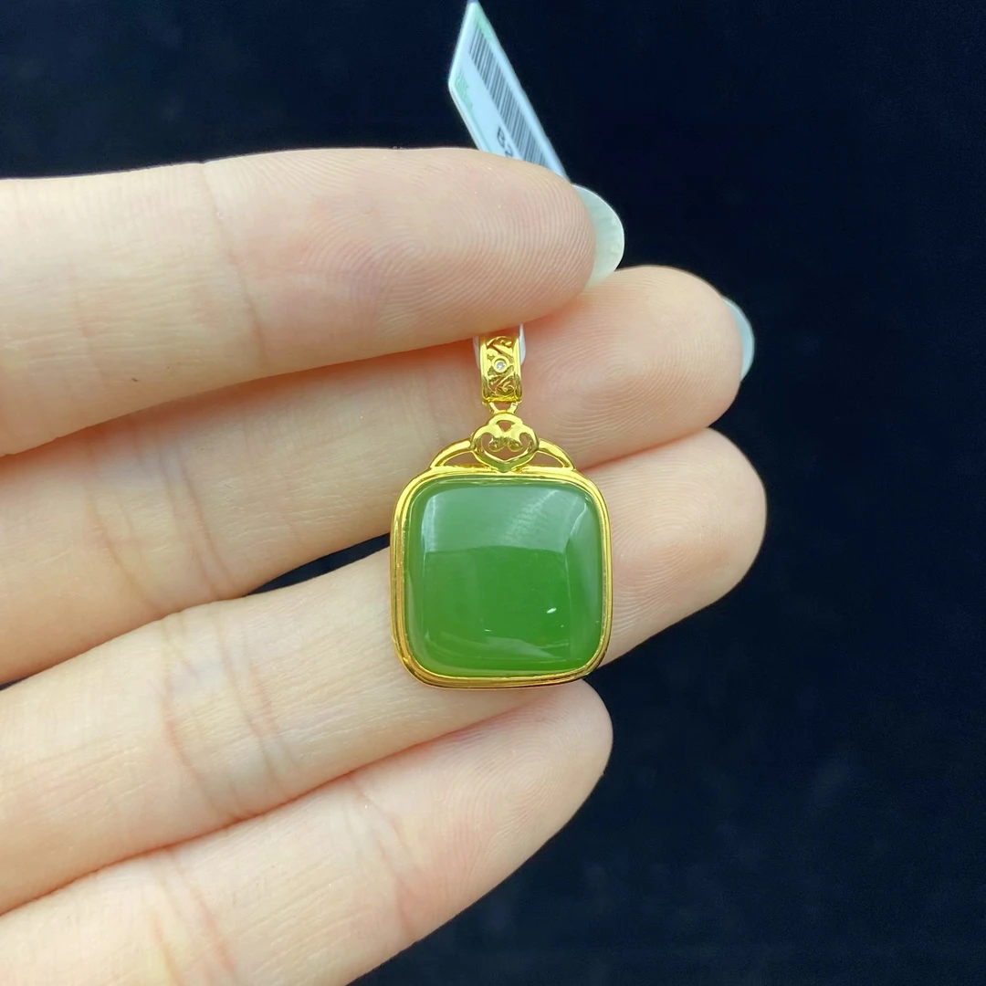 [华林同庆】18k金和田玉阳绿方牌吊坠 不含链  H44