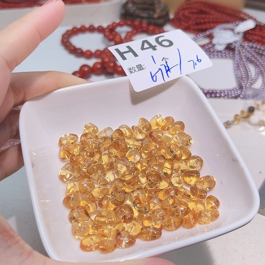 水晶未镶嵌珠宝半成品H46。