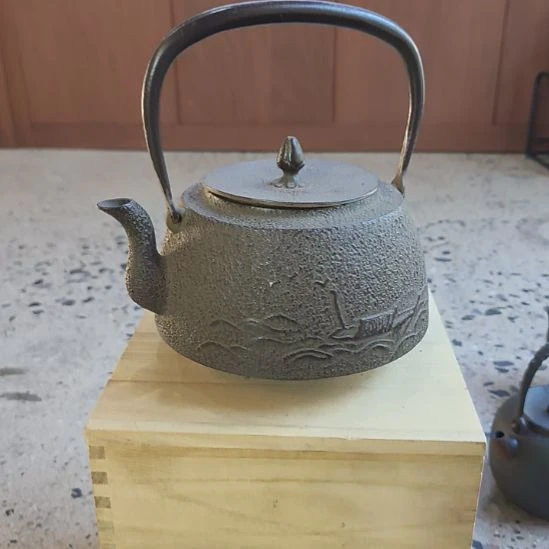 8号大容量生铁壶1.5升